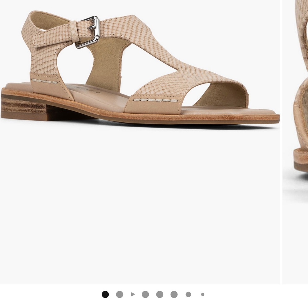 Donald Pliner T-Strap Sandal